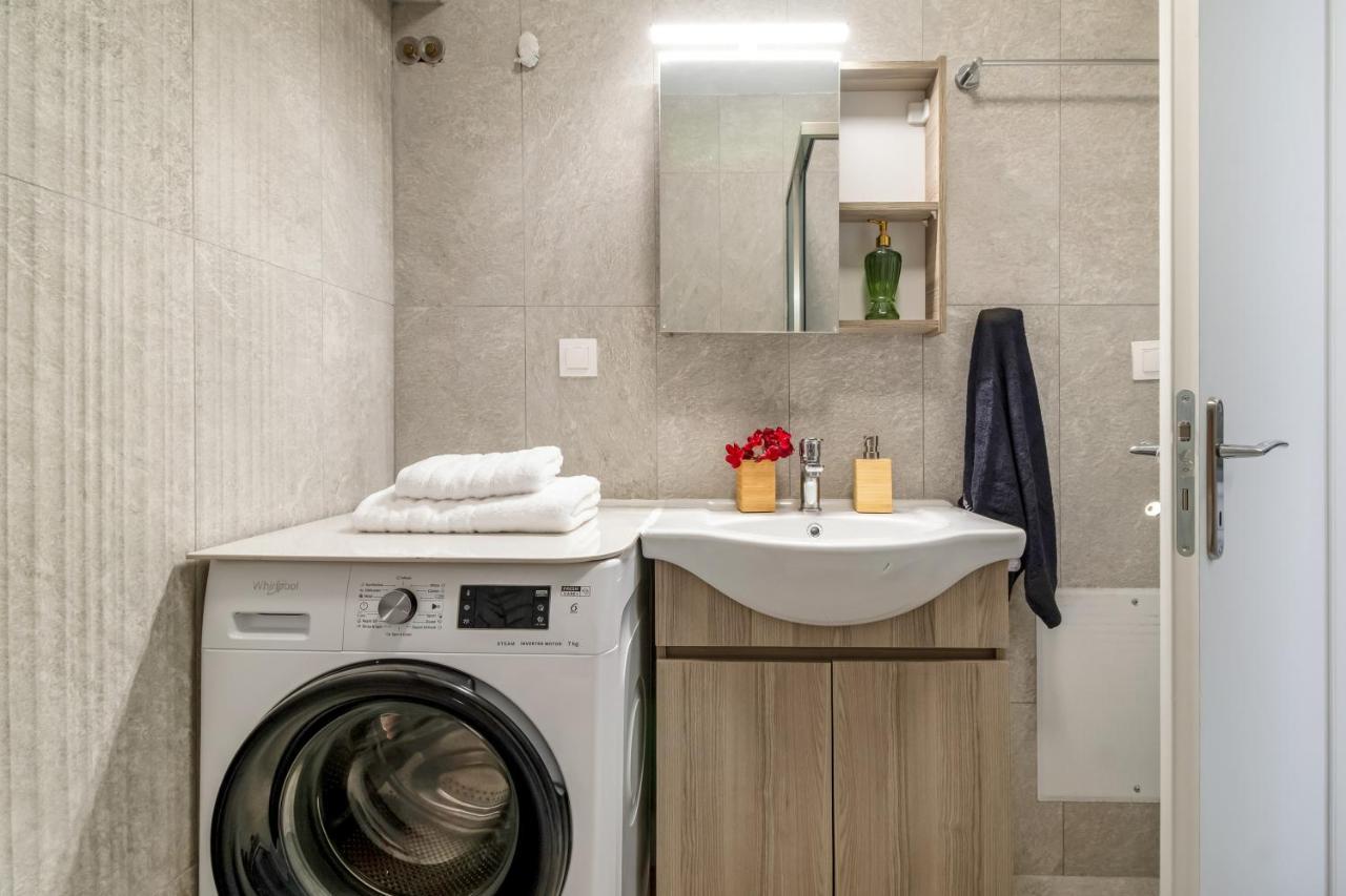 Apartment Oceanida Terpsis Lyxury *